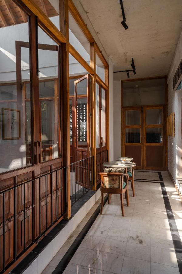 Lohonostays Library Sadhrana Bagh 구르가온 외부 사진
