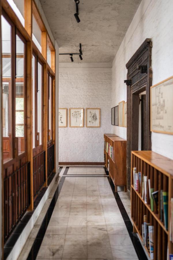 Lohonostays Library Sadhrana Bagh 구르가온 외부 사진